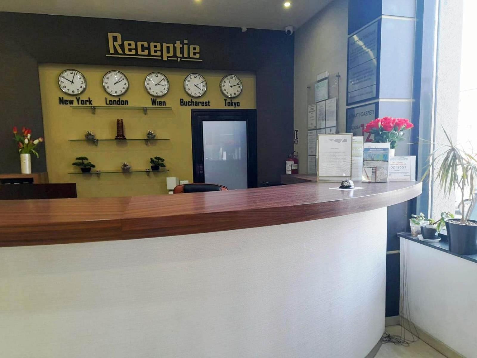 Hotel Bucovina Szucsáva Kültér fotó