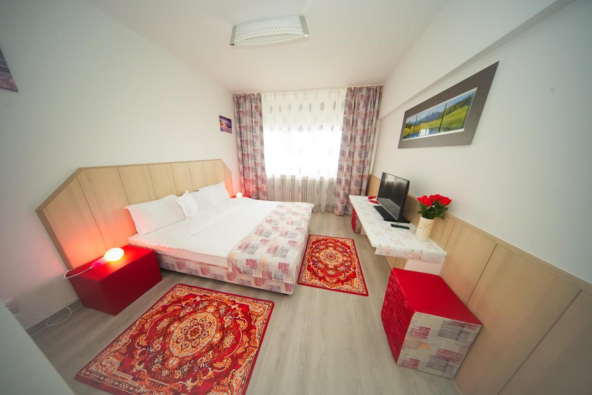 Hotel Bucovina Szucsáva Kültér fotó