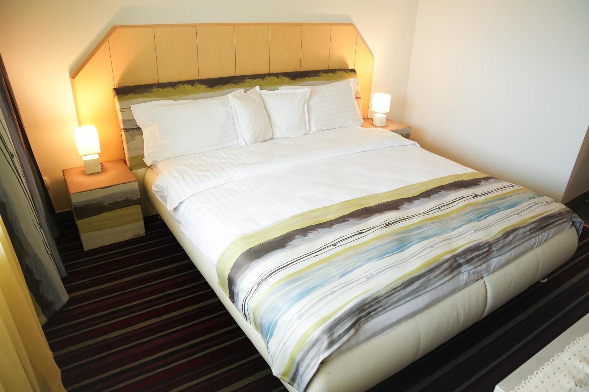 Hotel Bucovina Szucsáva Kültér fotó
