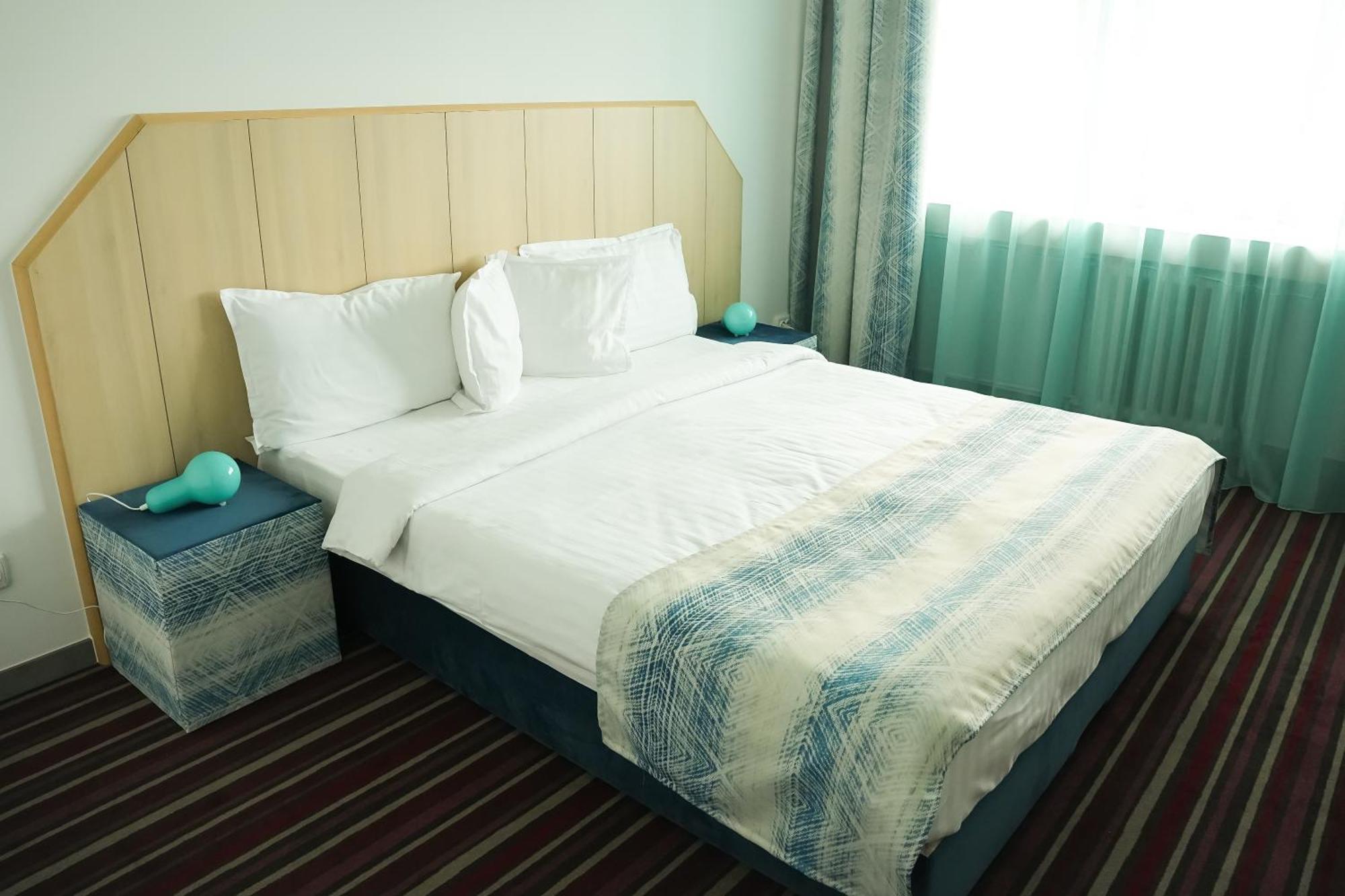 Hotel Bucovina Szucsáva Kültér fotó