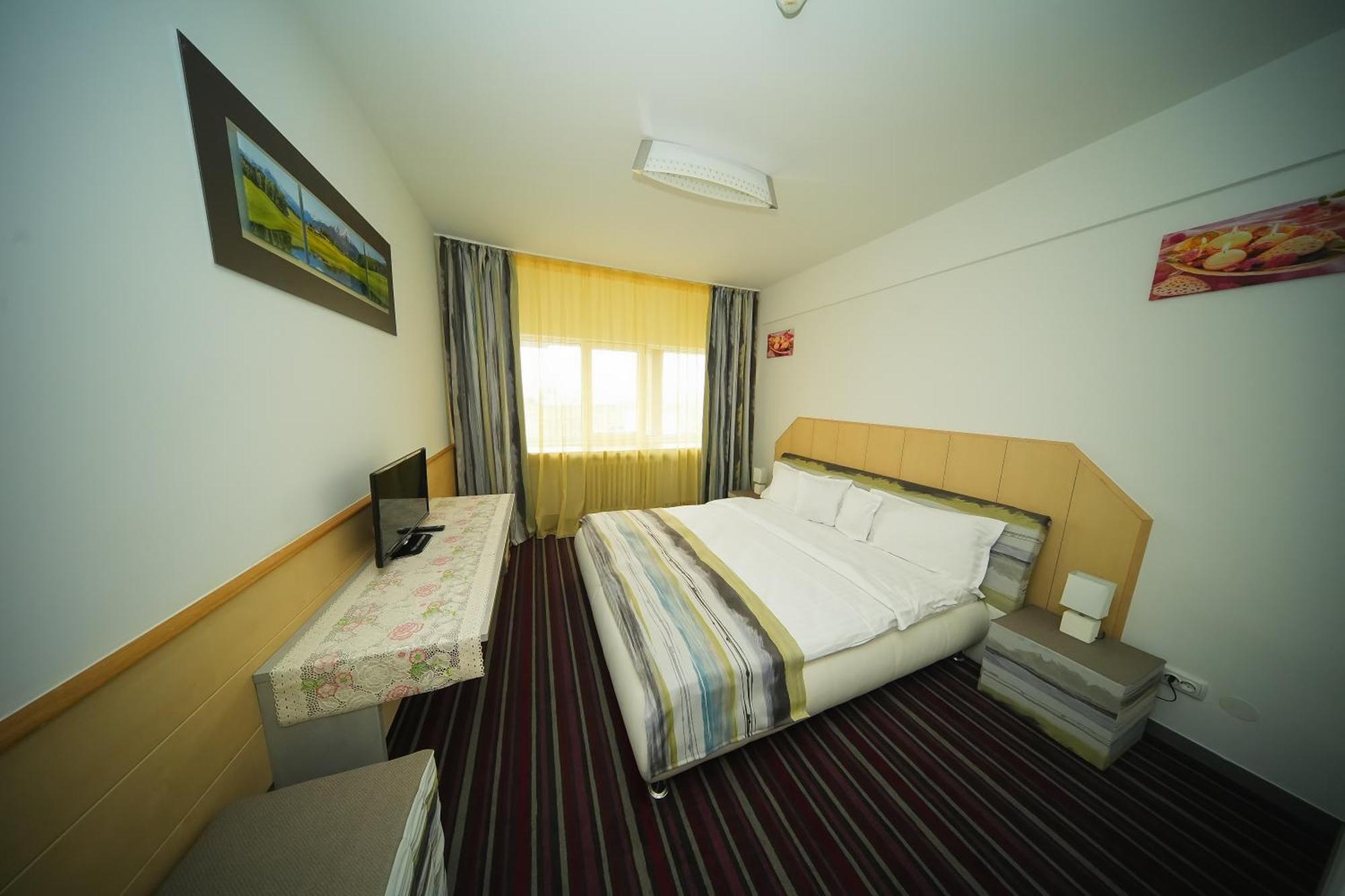 Hotel Bucovina Szucsáva Kültér fotó