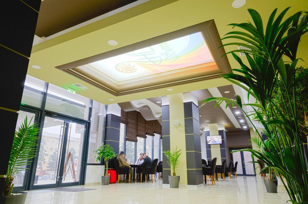 Hotel Bucovina Szucsáva Kültér fotó