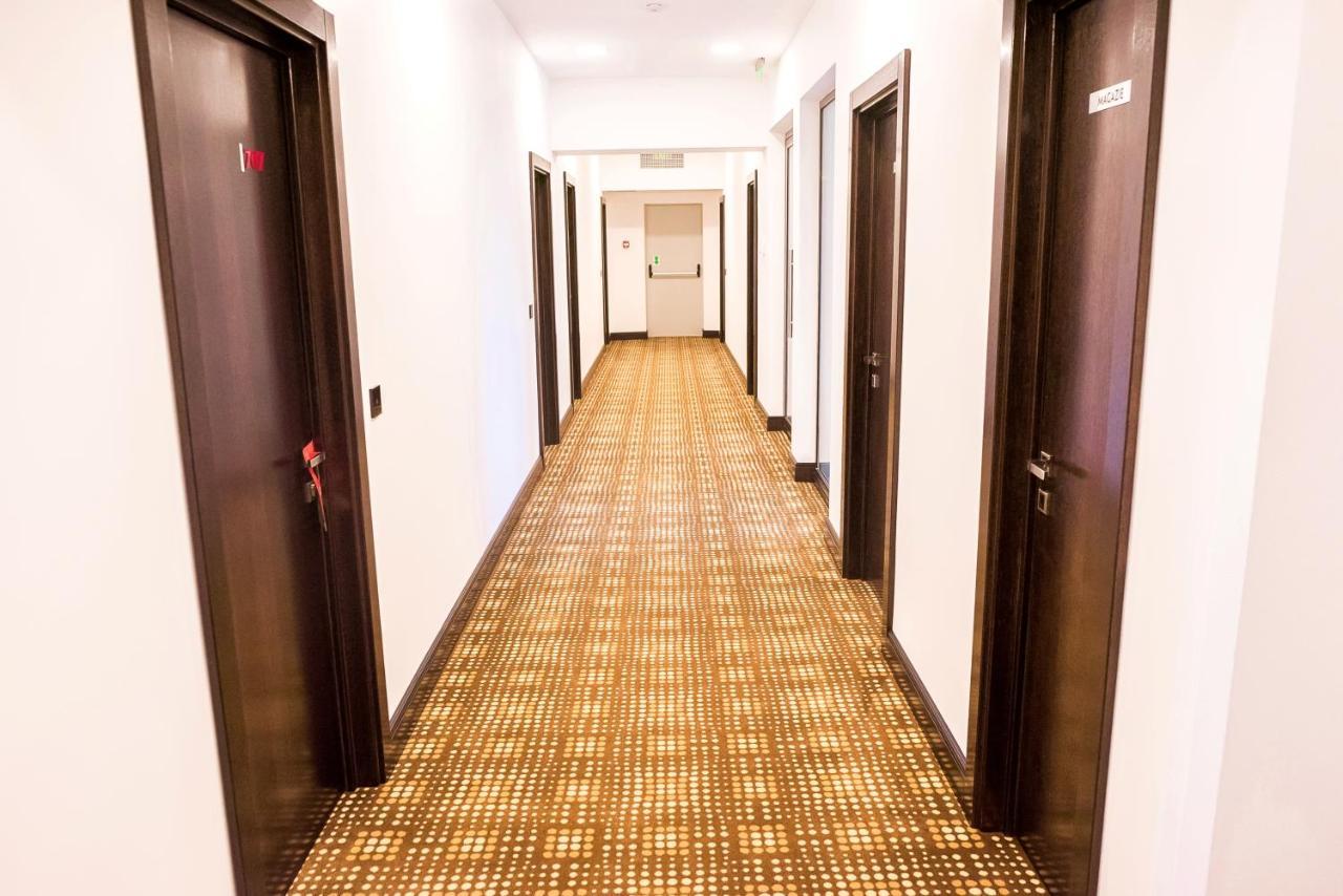 Hotel Bucovina Szucsáva Kültér fotó