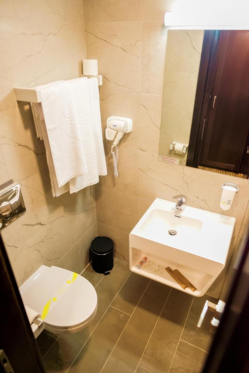 Hotel Bucovina Szucsáva Kültér fotó